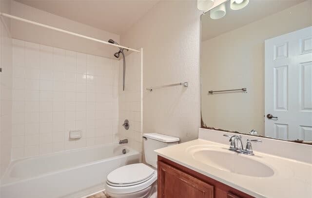 22302  Mesa Path, San Antonio, TX 78258 — photo 10