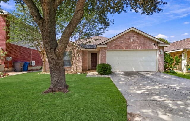 7411 Tamburo Trail