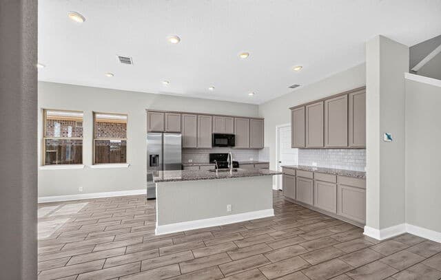 619  Wipper, New Braunfels, TX 78130 — photo 12