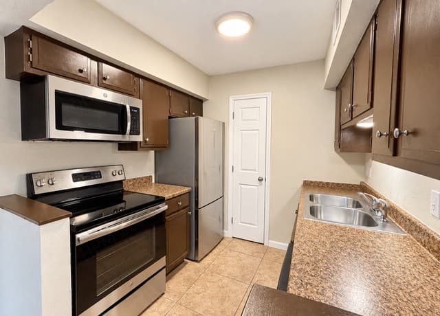 6718  Callaghan Rd Unit 301, San Antonio, TX 78229 — photo 4