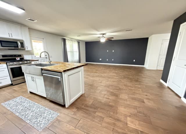 723  Pelican Lndg, San Antonio, TX 78221 — photo 5