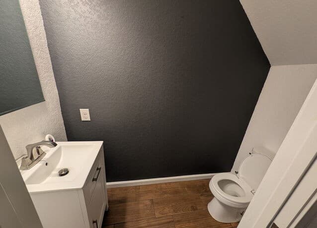 723  Pelican Lndg, San Antonio, TX 78221 — photo 7