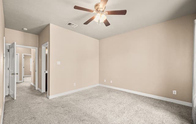 2910  Owasso, San Antonio, TX 78211 — photo 13