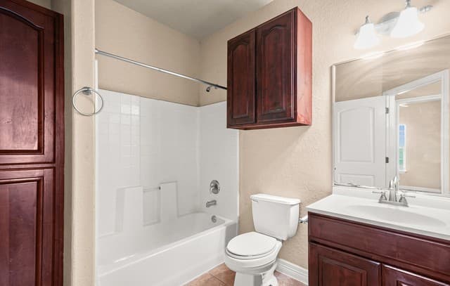 2910  Owasso, San Antonio, TX 78211 — photo 17