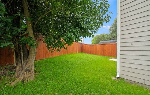 2910  Owasso, San Antonio, TX 78211 — photo 20