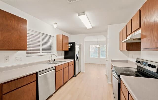 6238  Cypress Cir, San Antonio, TX 78240 — photo 5