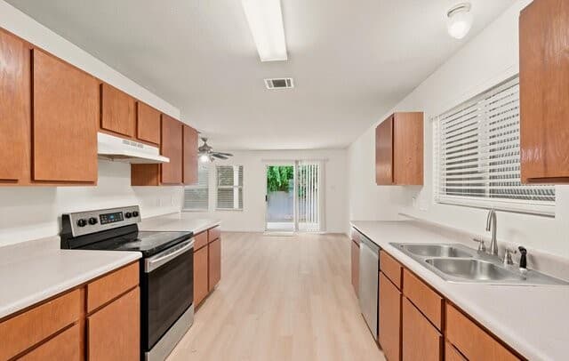 6238  Cypress Cir, San Antonio, TX 78240 — photo 7