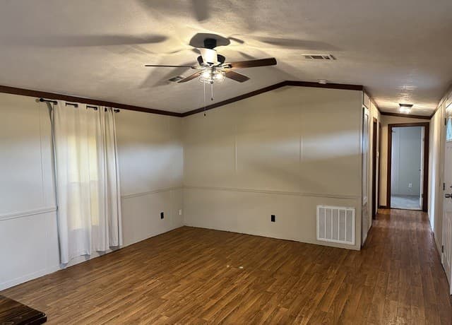 10161  Loop 106, Adkins, TX 78101 — photo 3