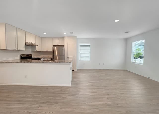 13846  Llama Pl, San Antonio, TX 78252 — photo 3