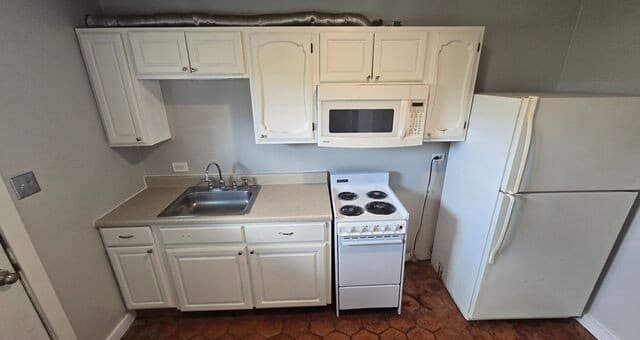 2614  Monterey St Unit 3, San Antonio, TX 78207 — photo 3
