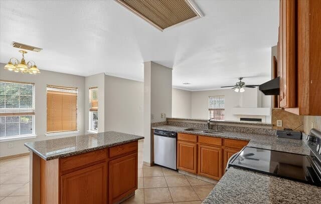 22023  Legend Point, San Antonio, TX 78258 — photo 17