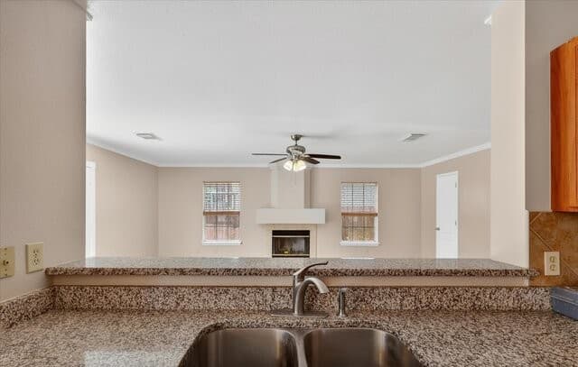 22023  Legend Point, San Antonio, TX 78258 — photo 18