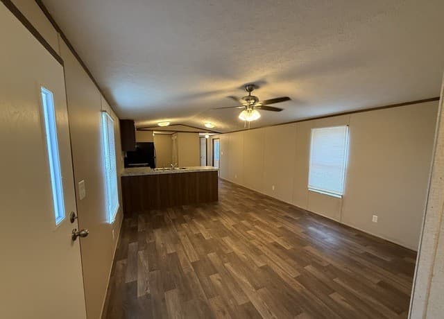 377  Buck Unit 5, Canyon Lake, TX 78133 — photo 4