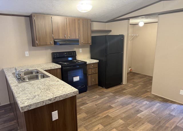 377  Buck Unit 5, Canyon Lake, TX 78133 — photo 6