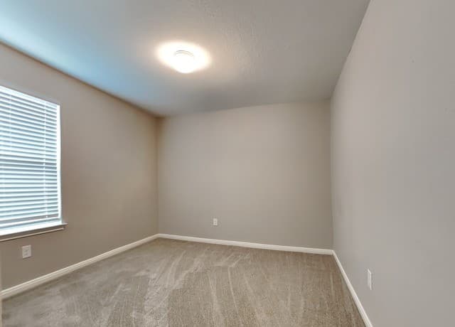 2910  Lavender Mdw, San Antonio, TX 78222 — photo 14