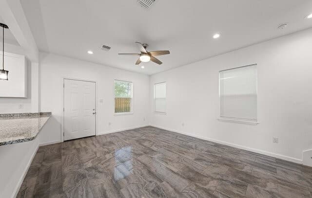 323  Gabriel Unit 101, San Antonio, TX 78202 — photo 11