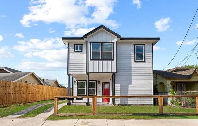 323  Gabriel Unit 101, San Antonio, TX 78202 — photo 2