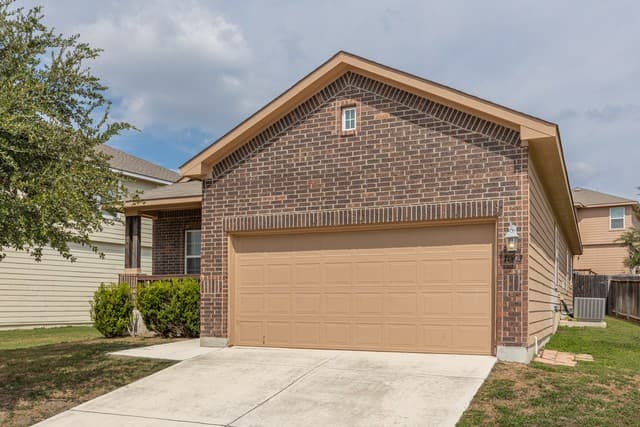 11403  Dodson Trl, San Antonio, TX 78245 — photo 2