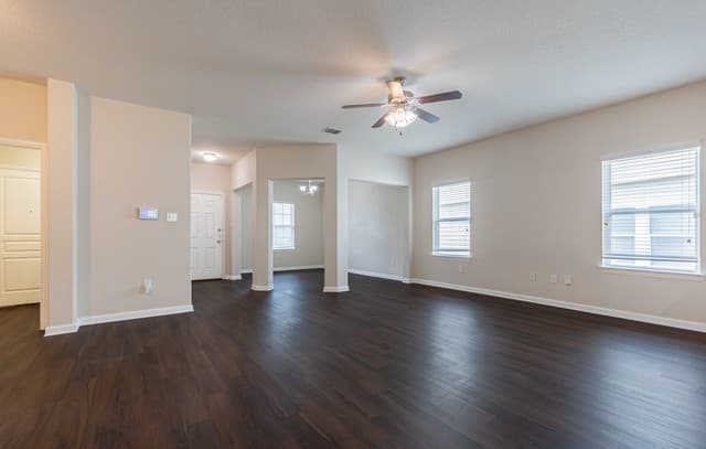 11403  Dodson Trl, San Antonio, TX 78245 — photo 9