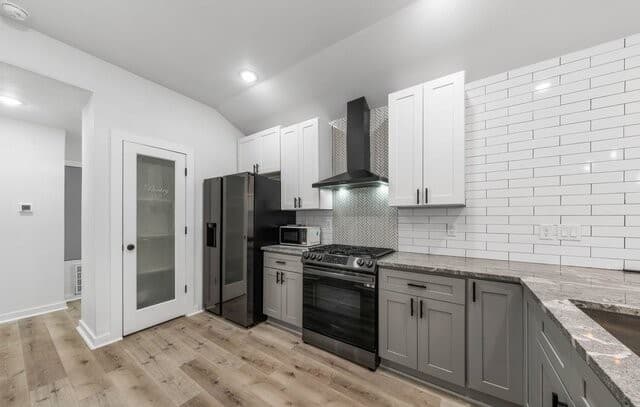 329  Saint Francis, San Antonio, TX 78204 — photo 13