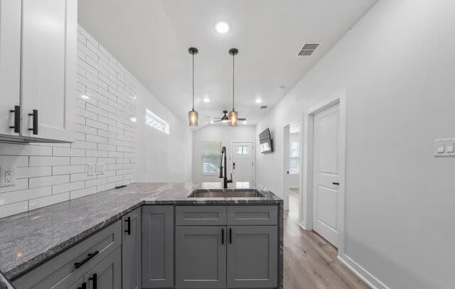 329  Saint Francis, San Antonio, TX 78204 — photo 16
