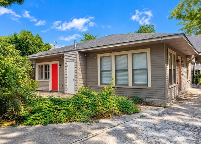 936 W Summit Ave, San Antonio, TX 78201 — photo 15
