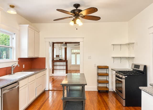 936 W Summit Ave, San Antonio, TX 78201 — photo 8