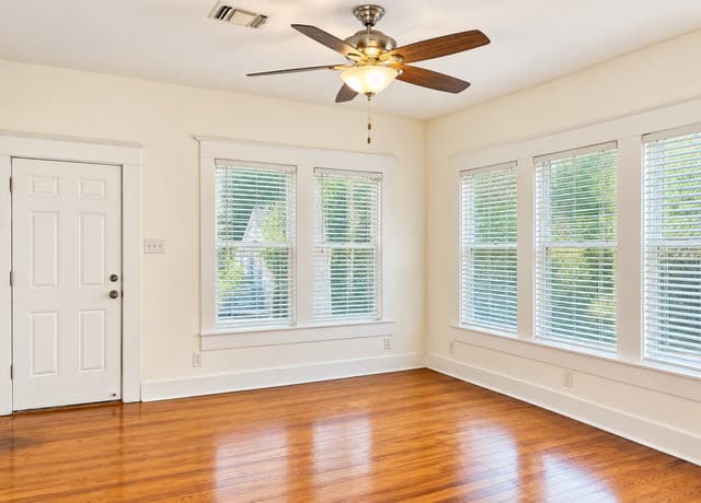 936 W Summit Ave, San Antonio, TX 78201 — photo 9