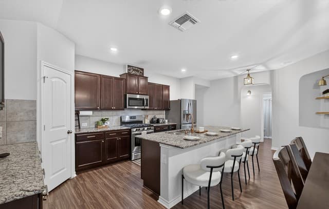 906  Red Crossbill, San Antonio, TX 78253 — photo 16
