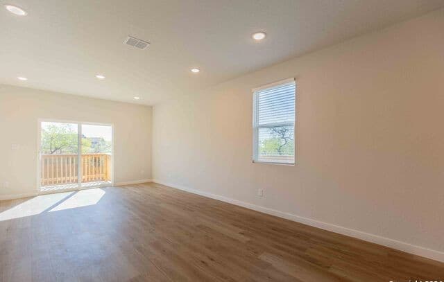 5318  Tourmaline Loop, San Antonio, TX 78222 — photo 11
