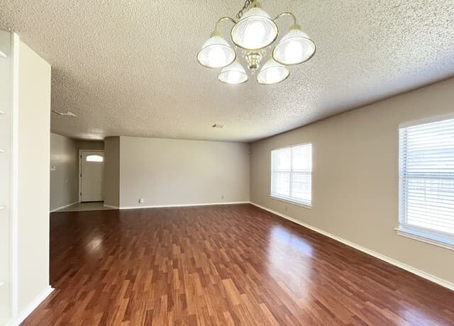 6426  Regency Lane, San Antonio, TX 78249 — photo 14