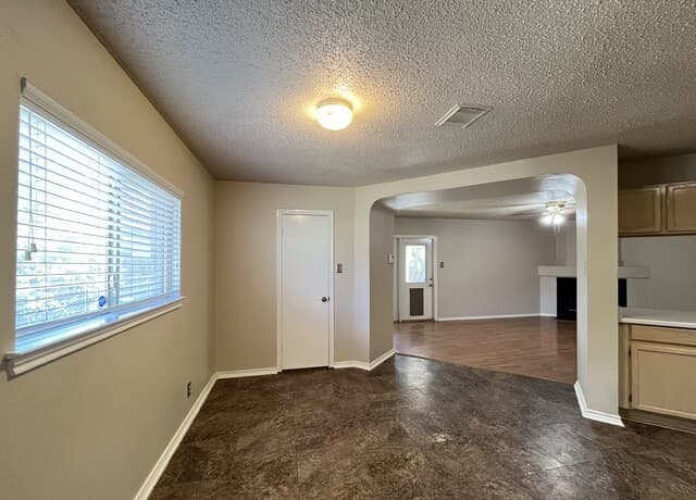 6426  Regency Lane, San Antonio, TX 78249 — photo 16