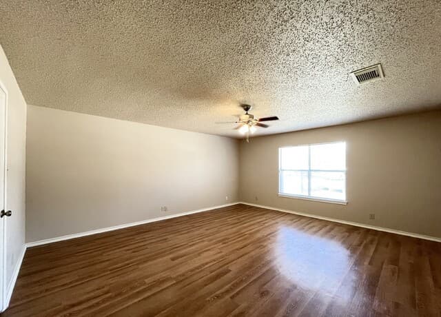 6426  Regency Lane, San Antonio, TX 78249 — photo 23