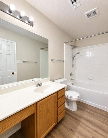4926  Corian Springs Dr, San Antonio, TX 78247 — photo 5