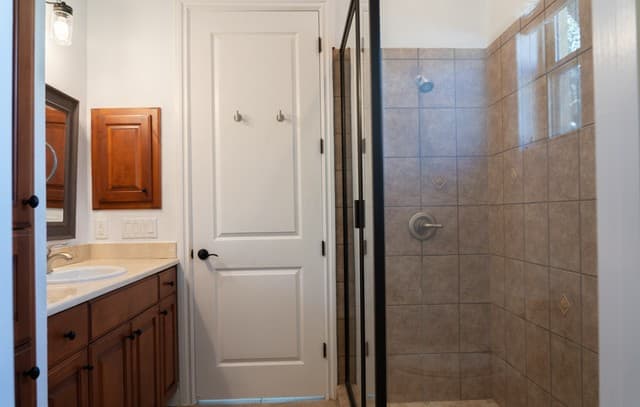 22218  Rivolta Ln., San Antonio, TX 78257 — photo 17