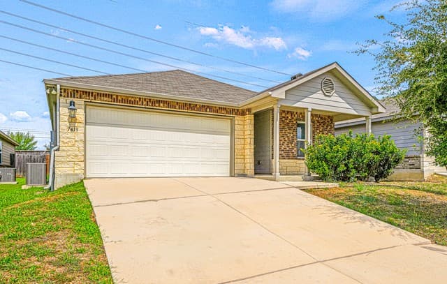 7419  Twin Pine
