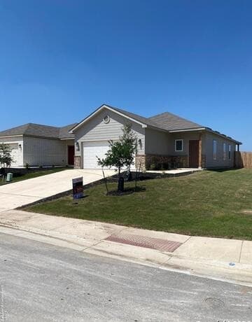 1235  Whitneyway Ln