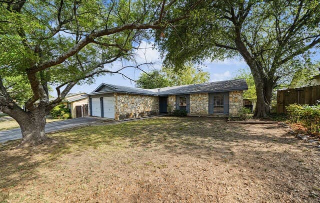 5910  Patrick Henry St, San Antonio, TX 78233 — photo 6