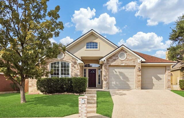 1307  Bluff Forest