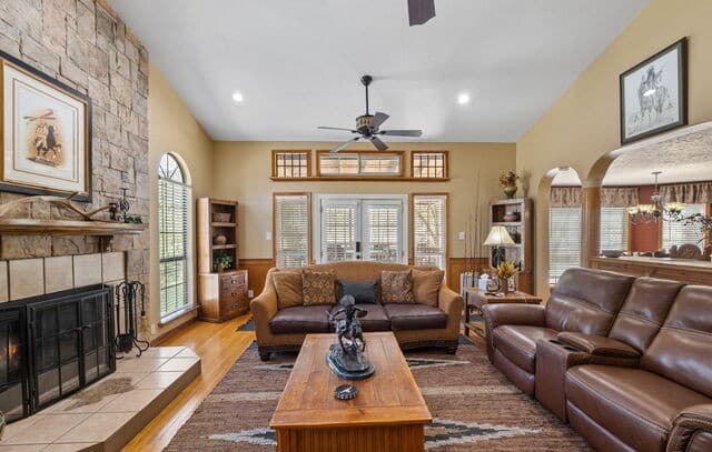 1806  Ponderosa Dr, New Braunfels, TX 78132 — photo 15
