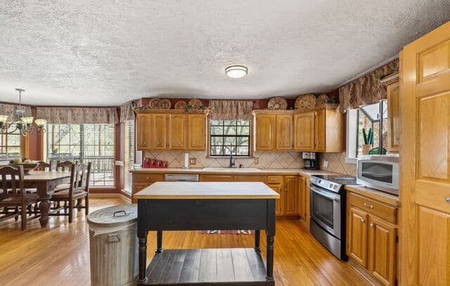 1806  Ponderosa Dr, New Braunfels, TX 78132 — photo 21