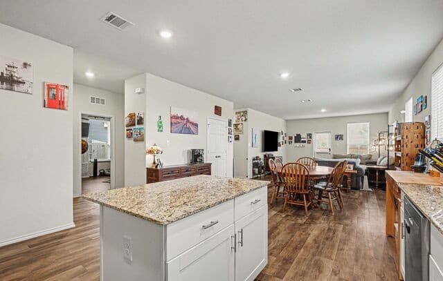 13819  Anchor Way, San Antonio, TX 78245 — photo 10