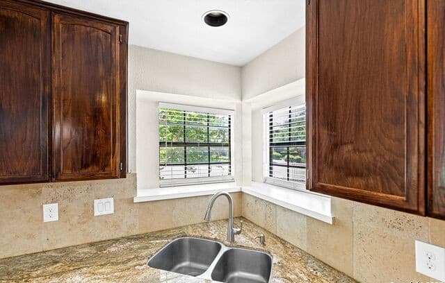 17902  Crystal Knl, San Antonio, TX 78258 — photo 8