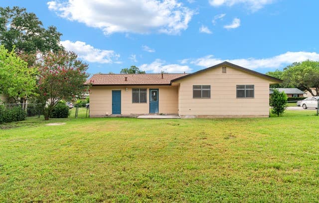 212  Avenue F, Converse, TX 78109 — photo 12