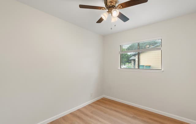 212  Avenue F, Converse, TX 78109 — photo 18