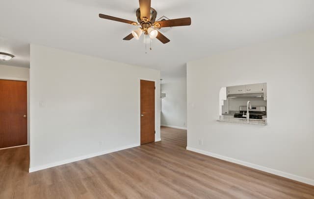 212  Avenue F, Converse, TX 78109 — photo 25