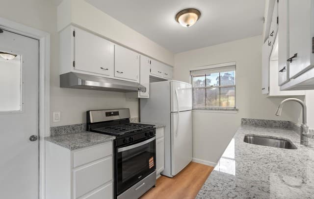 212  Avenue F, Converse, TX 78109 — photo 5