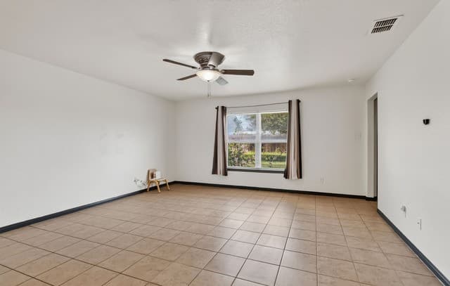 12207  Claiborne, San Antonio, TX 78252 — photo 12