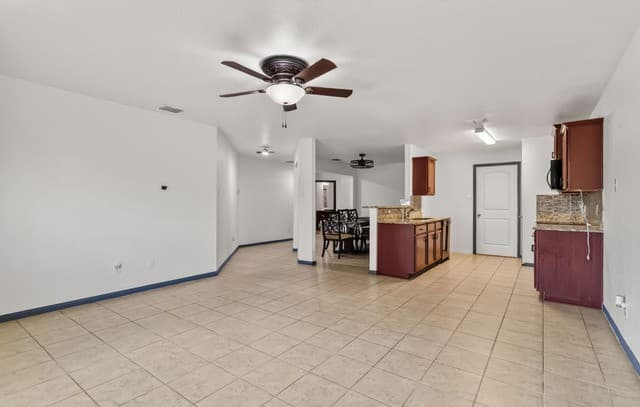 12207  Claiborne, San Antonio, TX 78252 — photo 14