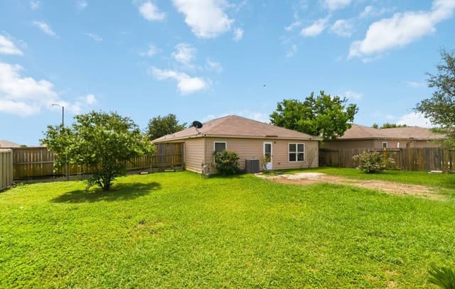 12207  Claiborne, San Antonio, TX 78252 — photo 25
